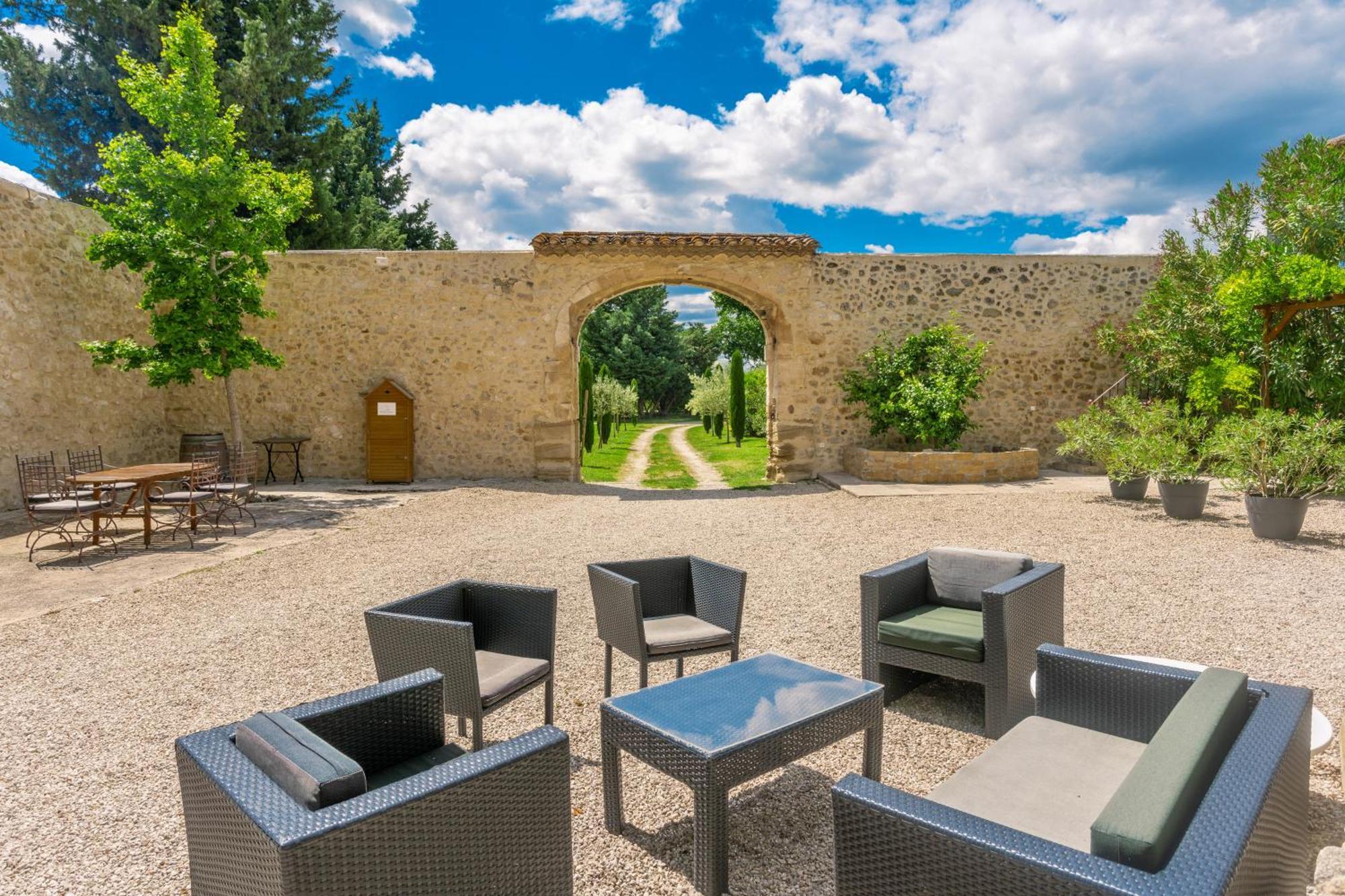 Le Mas De La Vincane Pernes-les-Fontaines Bagian luar foto